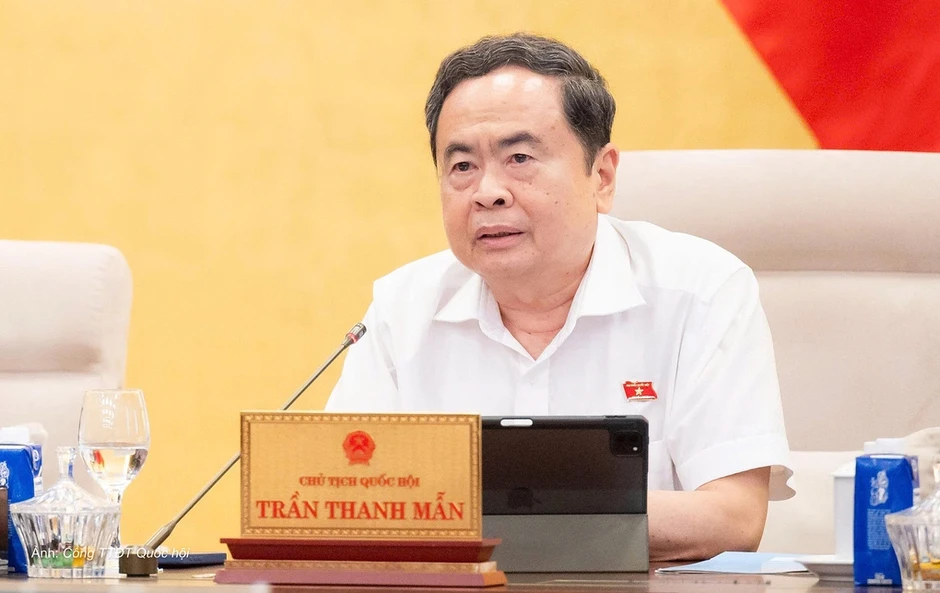 Chủ tịch Quốc hội: Cần giải pháp xử lý điểm nóng nợ, trốn đóng BHXH Chủ tịch Quốc hội: Cần giải pháp xử lý điểm nóng nợ, trốn đóng BHXH