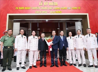 Chủ tịch Quốc hội dự Lễ kỷ niệm 70 năm Ngày truyền thống lực lượng Cảnh sát kinh tế