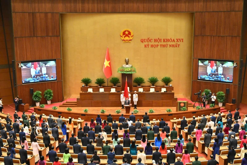Chủ tịch Quốc hội khoá XVI tuyên thệ nhậm chức Chủ tịch Quốc hội khoá XVI tuyên thệ nhậm chức