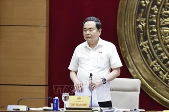 Chủ tịch Quốc hội: Không để cán bộ làm việc theo thói quen cũ trong nhiệm kỳ có yêu cầu mới