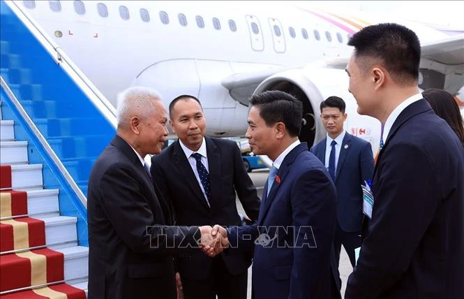 Chủ tịch Quốc hội kiêm Chủ tịch Hạ viện Vương quốc Thái Lan bắt đầu thăm chính thức Việt Nam Chủ tịch Quốc hội kiêm Chủ tịch Hạ viện Vương quốc Thái Lan bắt đầu thăm chính thức Việt Nam