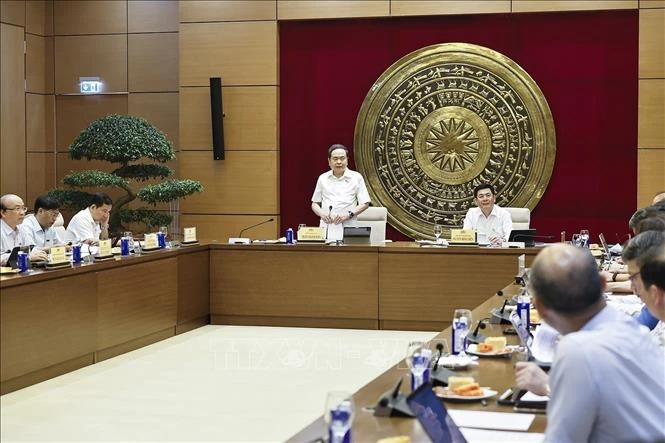 Chủ tịch Quốc hội làm việc với Thường trực Ủy ban Khoa học, Công nghệ và Môi trường của Quốc hội Chủ tịch Quốc hội làm việc với Thường trực Ủy ban Khoa học, Công nghệ và Môi trường của Quốc hội