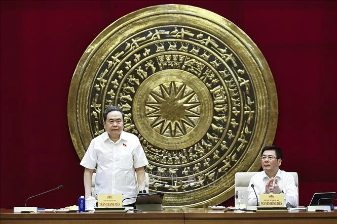Chủ tịch Quốc hội làm việc với Thường trực Ủy ban Khoa học, Công nghệ và Môi trường của Quốc hội Chủ tịch Quốc hội làm việc với Thường trực Ủy ban Khoa học, Công nghệ và Môi trường của Quốc hội