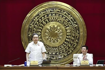 Chủ tịch Quốc hội làm việc với Thường trực Ủy ban Khoa học, Công nghệ và Môi trường của Quốc hội
