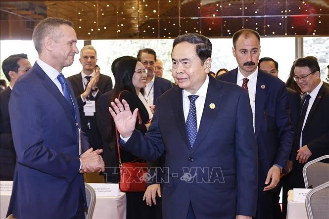 Chủ tịch Quốc hội Trần Thanh Mẫn dự Tọa đàm chính sách thúc đẩy hợp tác Việt Nam - Thổ Nhĩ Kỳ Chủ tịch Quốc hội Trần Thanh Mẫn dự Tọa đàm chính sách thúc đẩy hợp tác Việt Nam - Thổ Nhĩ Kỳ