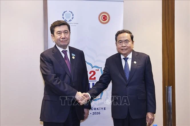 Chủ tịch Quốc hội Trần Thanh Mẫn gặp Chủ tịch Hạ viện Kazakhstan Chủ tịch Quốc hội Trần Thanh Mẫn gặp Chủ tịch Hạ viện Kazakhstan