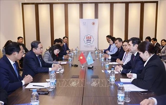 Chủ tịch Quốc hội Trần Thanh Mẫn gặp Chủ tịch Hạ viện Kazakhstan