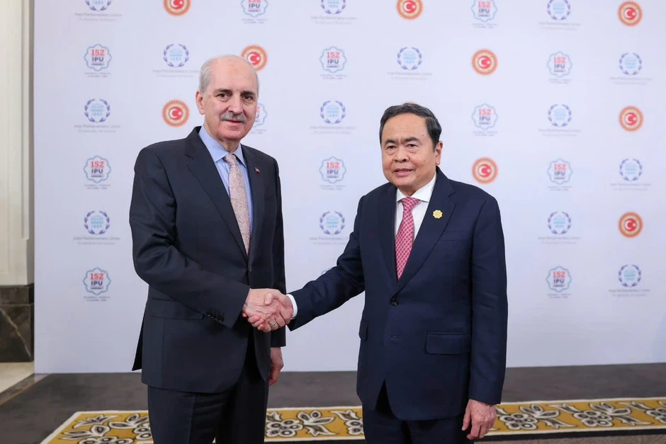Chủ tịch Quốc hội Trần Thanh Mẫn gặp lãnh đạo nghị viện nhiều nước Chủ tịch Quốc hội Trần Thanh Mẫn gặp lãnh đạo nghị viện nhiều nước