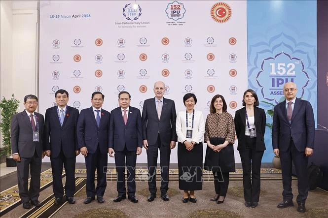Chủ tịch Quốc hội Trần Thanh Mẫn hội kiến Chủ tịch Quốc hội Thổ Nhĩ Kỳ Chủ tịch Quốc hội Trần Thanh Mẫn hội kiến Chủ tịch Quốc hội Thổ Nhĩ Kỳ