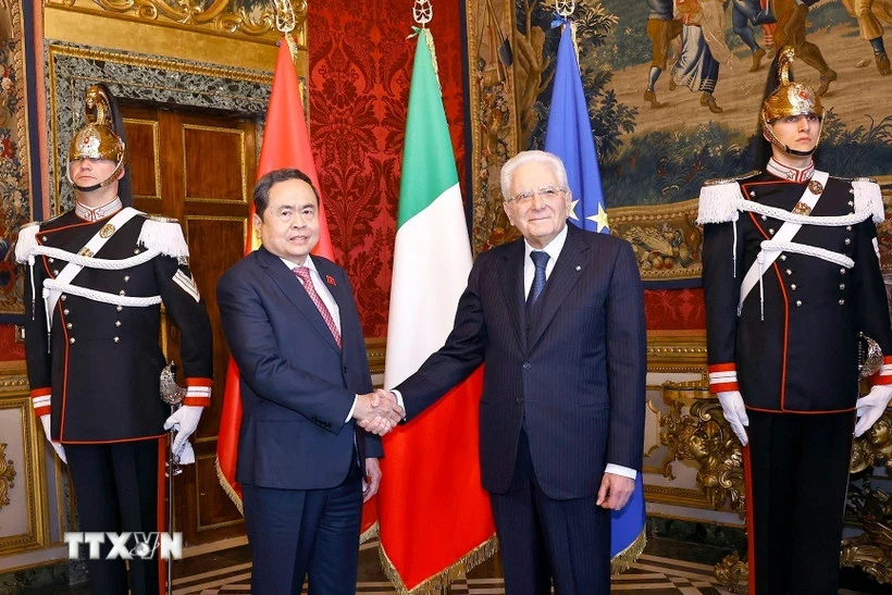 Chủ tịch Quốc hội Trần Thanh Mẫn hội kiến Tổng thống Italy Chủ tịch Quốc hội Trần Thanh Mẫn hội kiến Tổng thống Italy