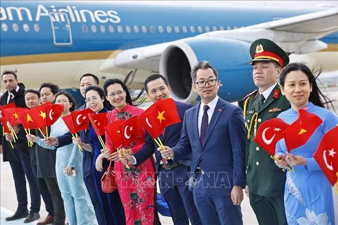 Chủ tịch Quốc hội Trần Thanh Mẫn kết thúc tốt đẹp chương trình tham dự IPU-152 Chủ tịch Quốc hội Trần Thanh Mẫn kết thúc tốt đẹp chương trình tham dự IPU-152