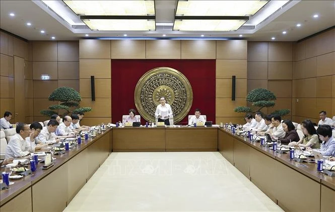Chủ tịch Quốc hội Trần Thanh Mẫn: Tập trung tham mưu chính sách, thực hiện mục tiêu tăng trưởng hai con số Chủ tịch Quốc hội Trần Thanh Mẫn: Tập trung tham mưu chính sách, thực hiện mục tiêu tăng trưởng hai con số