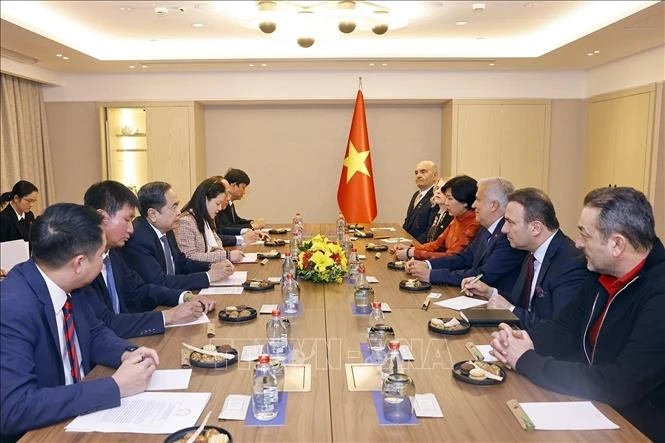 Chủ tịch Quốc hội Trần Thanh Mẫn tiếp Lãnh sự danh dự Việt Nam tại Istanbul