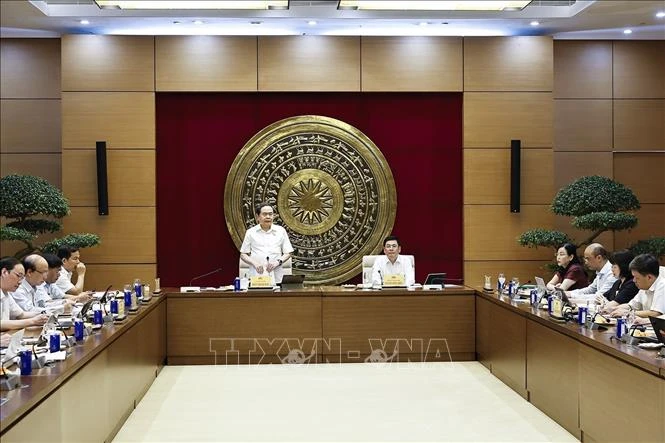 Chủ tịch Quốc hội Trần Thanh Mẫn: Ủy ban Khoa học, Công nghệ và Môi trường không được phép đi sau thực tiễn Chủ tịch Quốc hội Trần Thanh Mẫn: Ủy ban Khoa học, Công nghệ và Môi trường không được phép đi sau thực tiễn