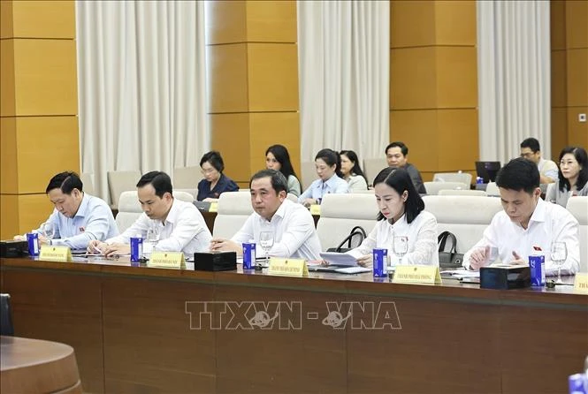 Chủ tịch Quốc hội Trần Thanh Mẫn: Xây dựng luật để mở đường cho phát triển Chủ tịch Quốc hội Trần Thanh Mẫn: Xây dựng luật để mở đường cho phát triển