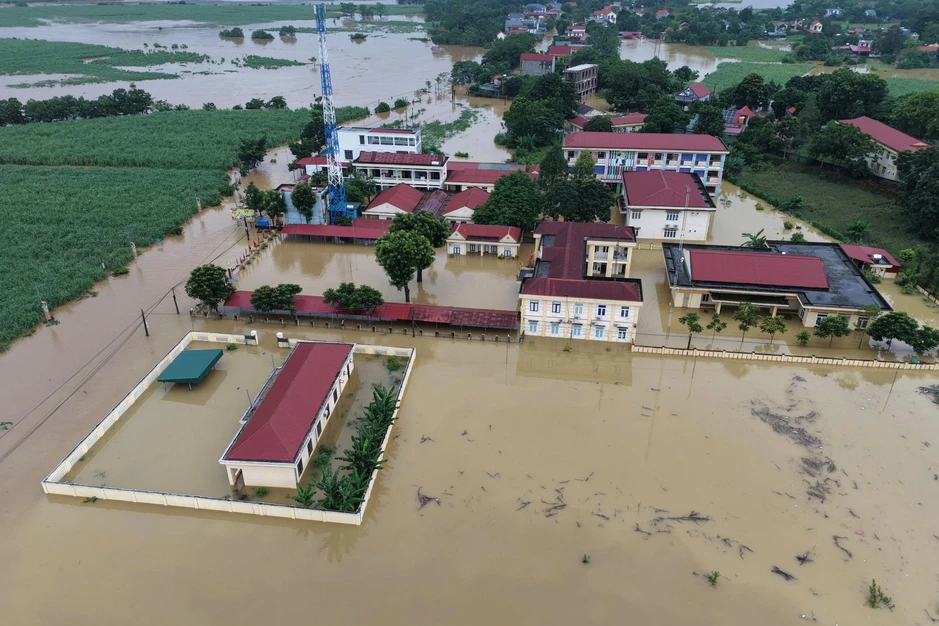 Chủ tịch Thanh Hóa yêu cầu hoãn cuộc họp chưa cần thiết để ứng phó mưa lũ