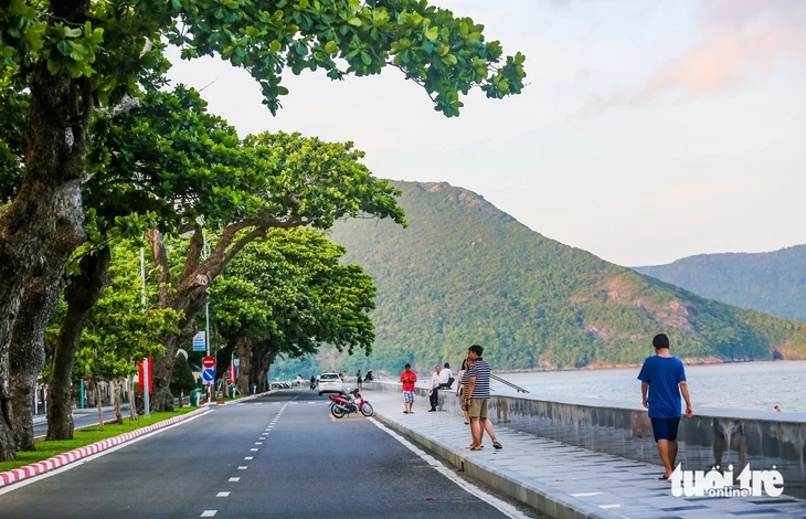 Chủ tịch UBND TP.HCM: Xây dựng Côn Đảo xanh, không đánh đổi môi trường lấy kinh tế trước mắt Chủ tịch UBND TP.HCM: Xây dựng Côn Đảo xanh, không đánh đổi môi trường lấy kinh tế trước mắt