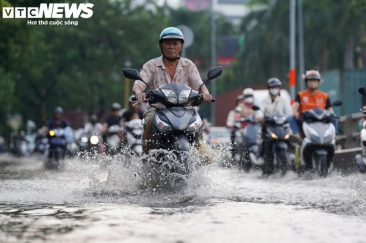 Chuyên gia chỉ ra căn nguyên khiến TP.HCM cứ mưa lớn là ngập Chuyên gia chỉ ra căn nguyên khiến TP.HCM cứ mưa lớn là ngập