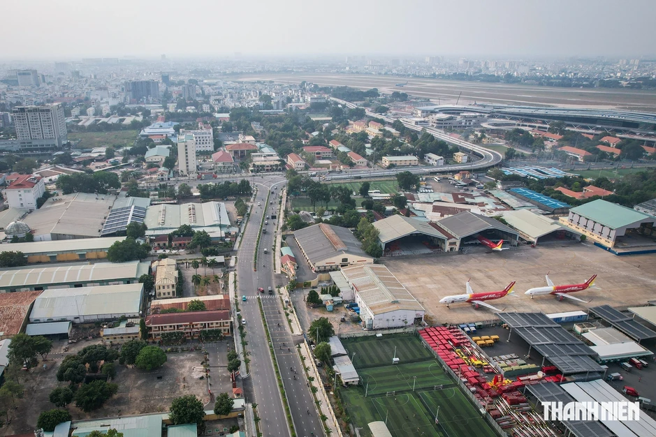 Chuyên gia: TP.HCM nên làm đô thị sân bay cạnh Tân Sơn Nhất và gần Long Thành Chuyên gia: TP.HCM nên làm đô thị sân bay cạnh Tân Sơn Nhất và gần Long Thành