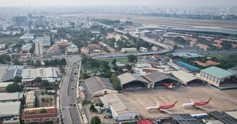 Chuyên gia: TP.HCM nên làm đô thị sân bay cạnh Tân Sơn Nhất và gần Long Thành
