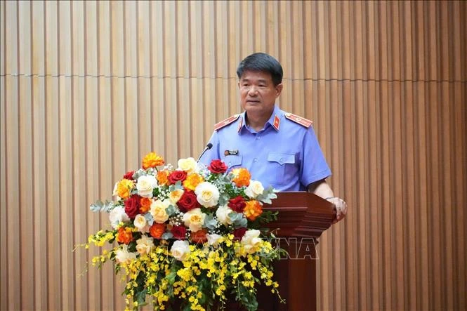 Chuyển hóa hành động trong bảo vệ lợi ích công và người yếu thế Chuyển hóa hành động trong bảo vệ lợi ích công và người yếu thế