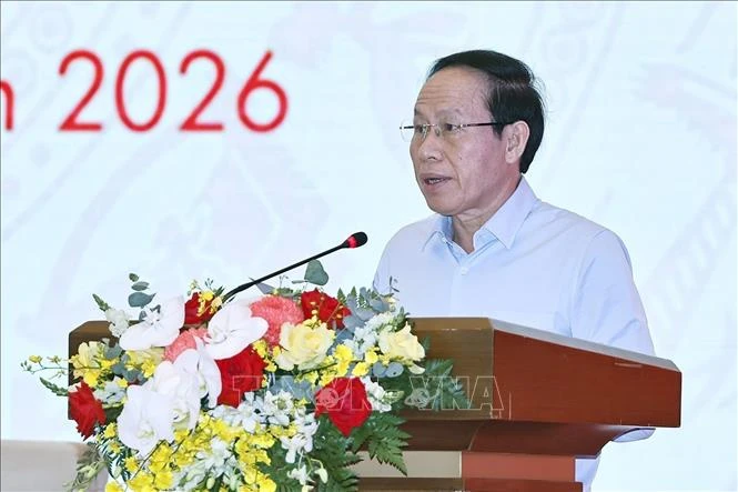 Chuyển mạnh trọng tâm giám sát sang khâu tổ chức thi hành pháp luật Chuyển mạnh trọng tâm giám sát sang khâu tổ chức thi hành pháp luật