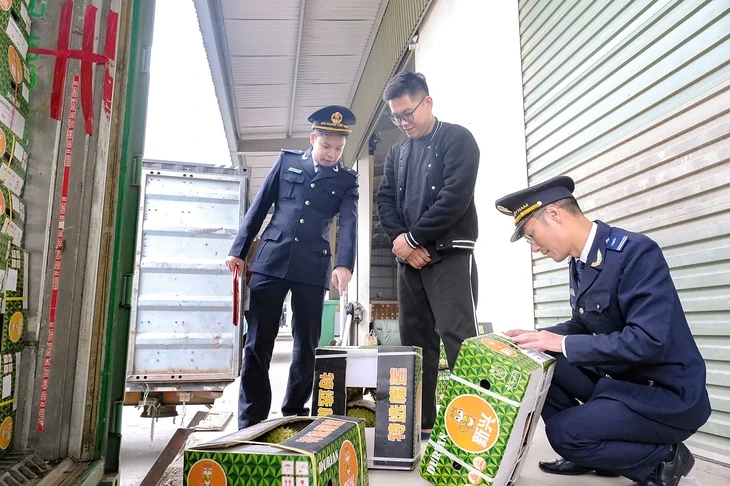 Chuyến thăm của những thông điệp chiến lược Chuyến thăm của những thông điệp chiến lược