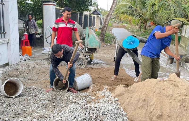Con đường thắm tình quân dân từ phong trào Ba nhất Con đường thắm tình quân dân từ phong trào Ba nhất