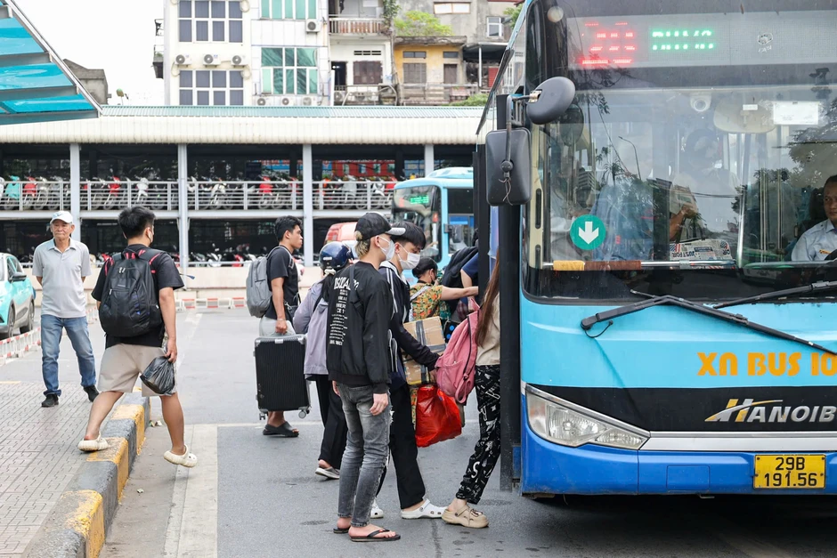 Con số chưa từng có về kỳ nghỉ lễ 30/4 - 1/5 ở Hà Nội Con số chưa từng có về kỳ nghỉ lễ 30/4 - 1/5 ở Hà Nội