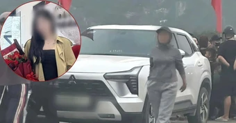 Công an đang tìm kiếm cô gái nghi để lại ô tô trên cầu rồi nhảy xuống sông