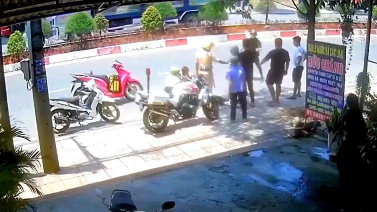 Công an Đồng Nai xác minh clip CSGT đuổi đánh người vi phạm giao thông