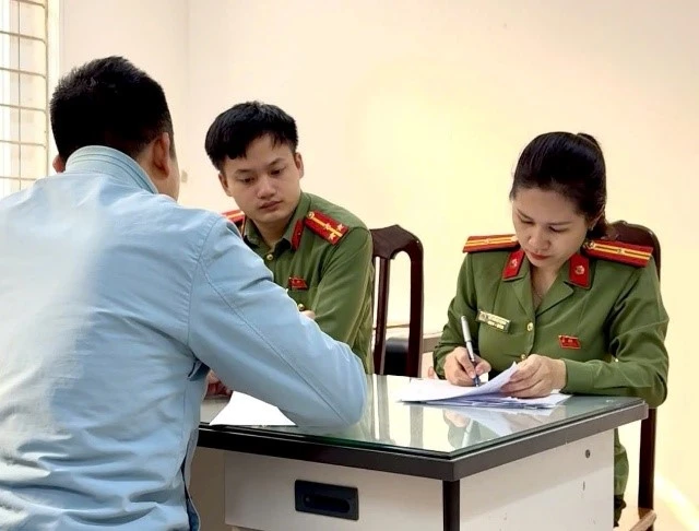Công an Hà Nội bảo vệ tuyệt đối an ninh, an toàn cuộc bầu cử Công an Hà Nội bảo vệ tuyệt đối an ninh, an toàn cuộc bầu cử