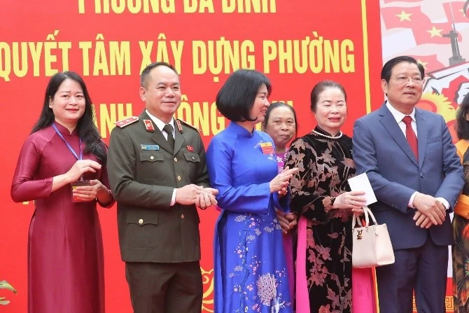 Công an Hà Nội bảo vệ tuyệt đối an ninh, an toàn cuộc bầu cử Công an Hà Nội bảo vệ tuyệt đối an ninh, an toàn cuộc bầu cử