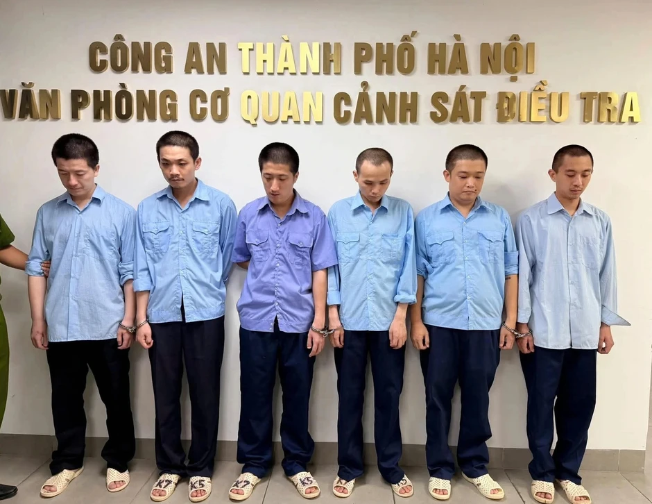 Công an Hà Nội triệt phá đường dây buôn lậu 8.000 cây vàng Công an Hà Nội triệt phá đường dây buôn lậu 8.000 cây vàng