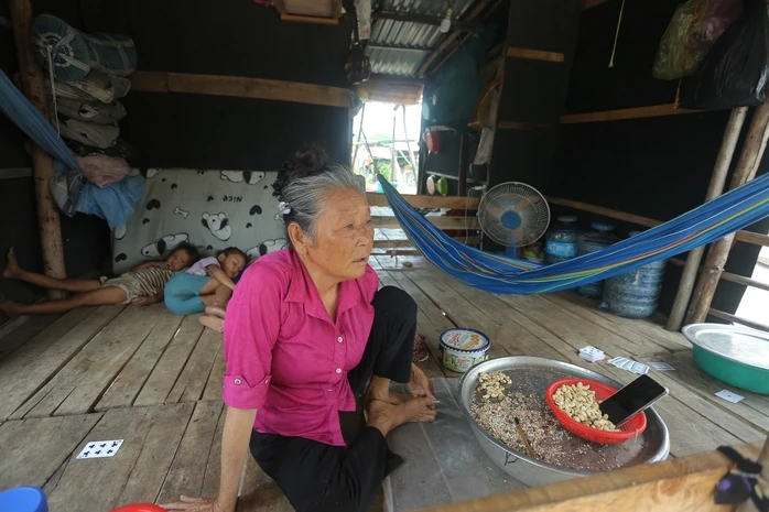 Công an Tây Ninh nói gì về hàng trăm người gốc Việt từ Biển Hồ chưa được cấp căn cước? Công an Tây Ninh nói gì về hàng trăm người gốc Việt từ Biển Hồ chưa được cấp căn cước?