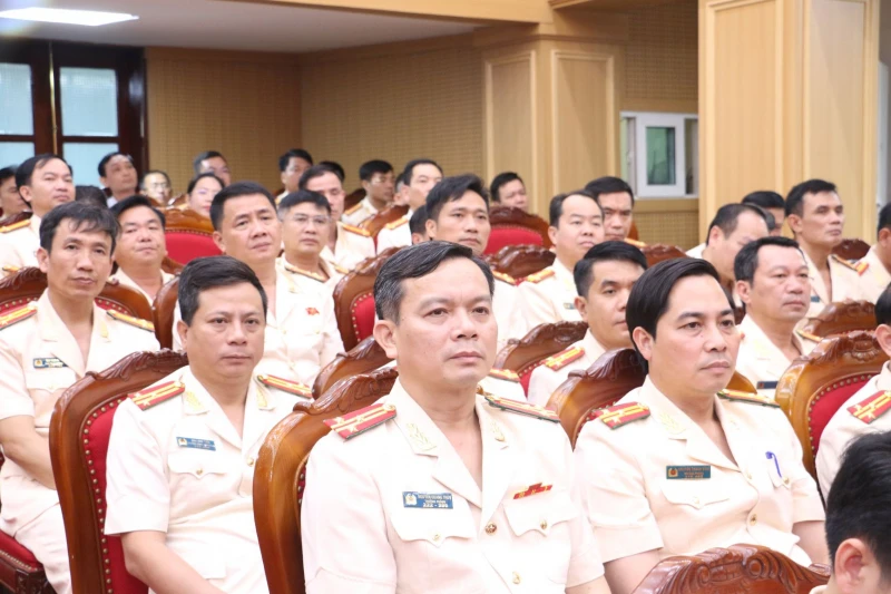 Công an Thanh Hóa chủ động kiến tạo phát triển, giữ vững an ninh từ cơ sở Công an Thanh Hóa chủ động kiến tạo phát triển, giữ vững an ninh từ cơ sở