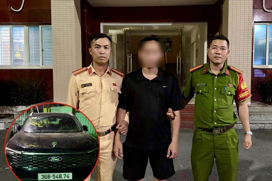Công an tìm ra danh tính tài xế ô tô Ford đẩy cảnh sát giao thông để bỏ chạy Công an tìm ra danh tính tài xế ô tô Ford đẩy cảnh sát giao thông để bỏ chạy