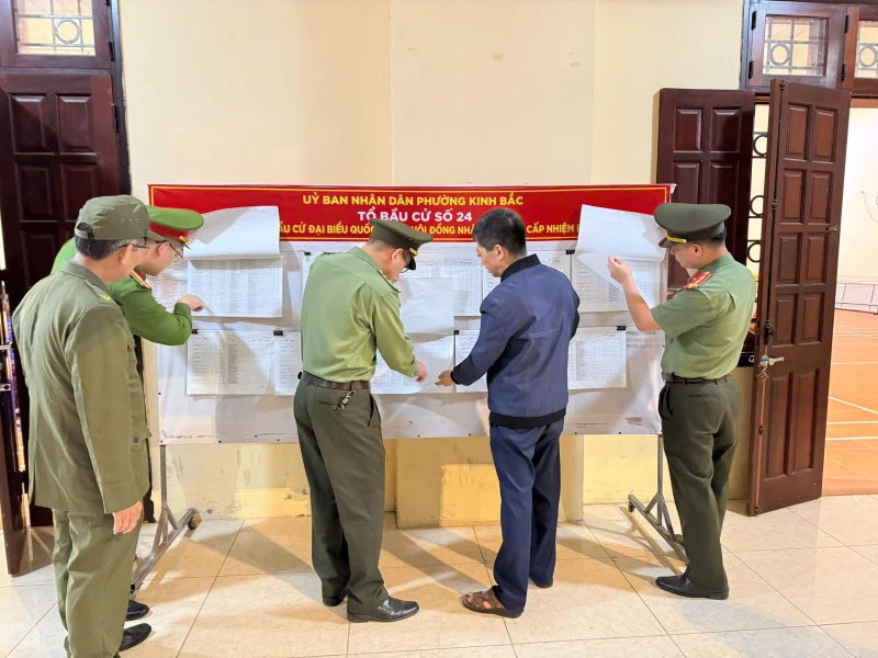 Công an tỉnh Bắc Ninh siết chặt an ninh, trật tự, sẵn sàng cho ngày bầu cử Công an tỉnh Bắc Ninh siết chặt an ninh, trật tự, sẵn sàng cho ngày bầu cử
