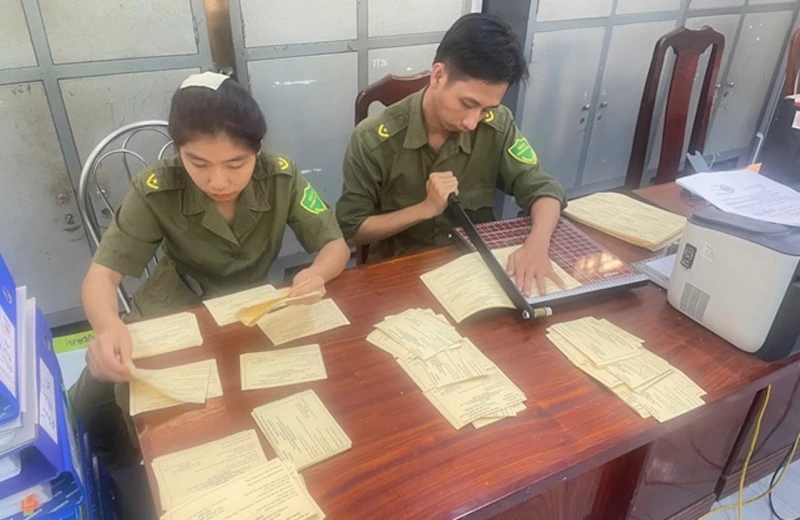 Công an tỉnh Đồng Tháp tổng lực bảo vệ ANTT cho “Ngày hội non sông” Công an tỉnh Đồng Tháp tổng lực bảo vệ ANTT cho “Ngày hội non sông”