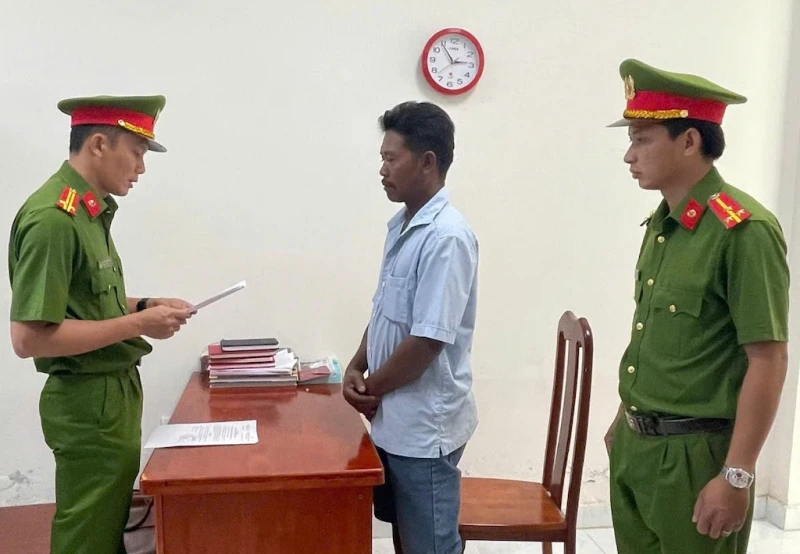 Công an tỉnh Vĩnh Long đấu tranh, trấn áp tội phạm cờ bạc Công an tỉnh Vĩnh Long đấu tranh, trấn áp tội phạm cờ bạc