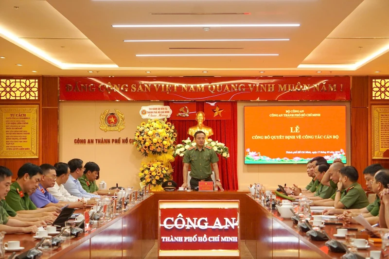 Công an TP Hồ Chí Minh có tân Thủ trưởng Cơ quan An ninh điều tra và Cơ quan Cảnh sát điều tra Công an TP Hồ Chí Minh có tân Thủ trưởng Cơ quan An ninh điều tra và Cơ quan Cảnh sát điều tra