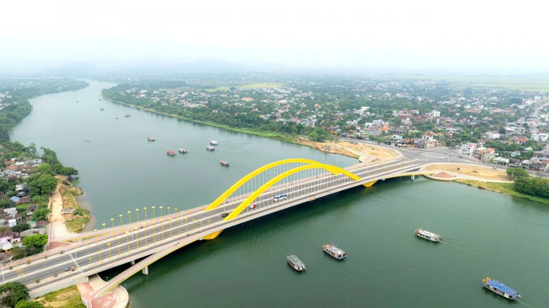 Công an TP Huế đảm bảo an toàn giao thông trên sông Hương và đầm phá Tam Giang
