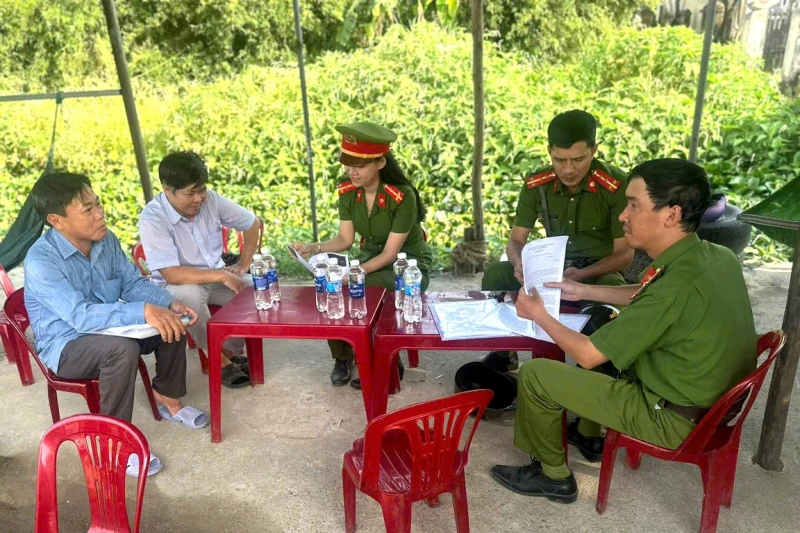 Công an TP Huế đảm bảo an toàn giao thông trên sông Hương và đầm phá Tam Giang