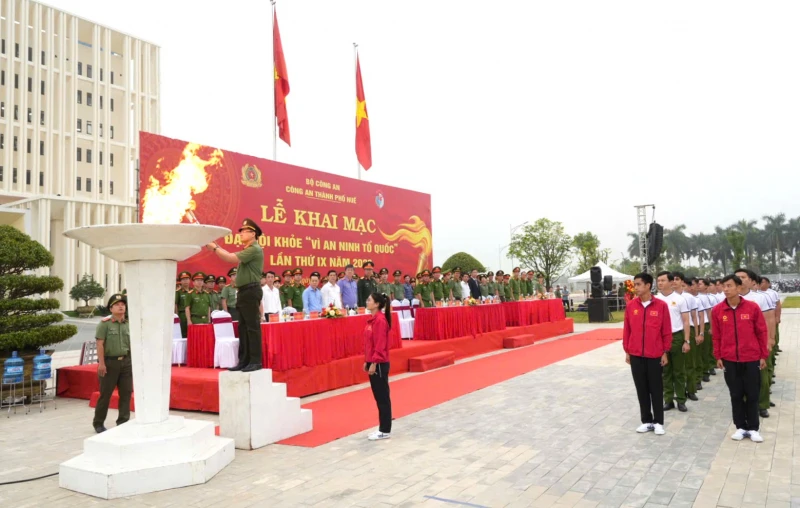 Công an TP Huế khai mạc Đại hội khỏe Vì An ninh Tổ quốc lần thứ IX