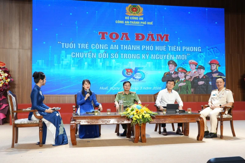 Công an TP Huế tuyên dương nhiều tập thể, cá nhân tiêu biểu trong phong trào thanh niên Công an TP Huế tuyên dương nhiều tập thể, cá nhân tiêu biểu trong phong trào thanh niên