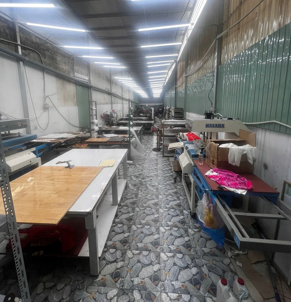 Công an TP.HCM khởi tố chủ Vải áo dài Đất Lành dùng AI đạo nhái thiết kế Công an TP.HCM khởi tố chủ Vải áo dài Đất Lành dùng AI đạo nhái thiết kế