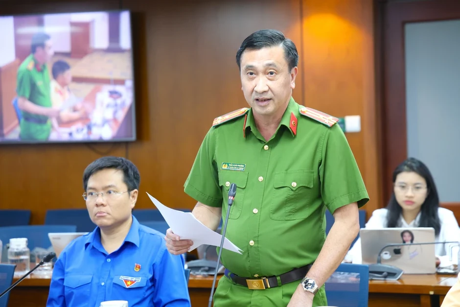 Công an TP.HCM: Sẽ xử lý nghiêm trường hợp tích trữ xăng dầu gây cháy nổ Công an TP.HCM: Sẽ xử lý nghiêm trường hợp tích trữ xăng dầu gây cháy nổ