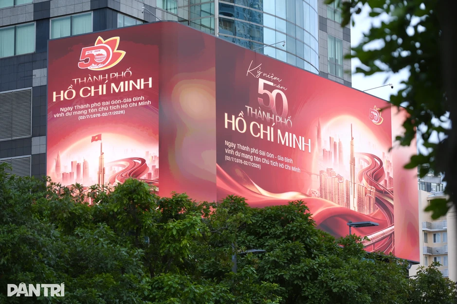 Công an TPHCM tăng cường an ninh Lễ kỷ niệm 50 năm thành phố mang tên Bác