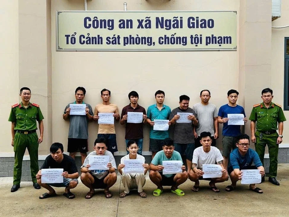 Công an TP.HCM triệt phá 2 đường dây ma túy giao dịch qua Zalo, MoMo