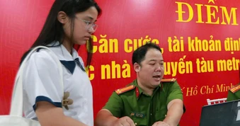 Công an TP.HCM ưu tiên cấp định danh điện tử cho học sinh cuối cấp